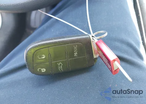 2015 Chrysler 200 Limited z USA, uszkodzony, nr VIN 1C3CCCAB9FN749417